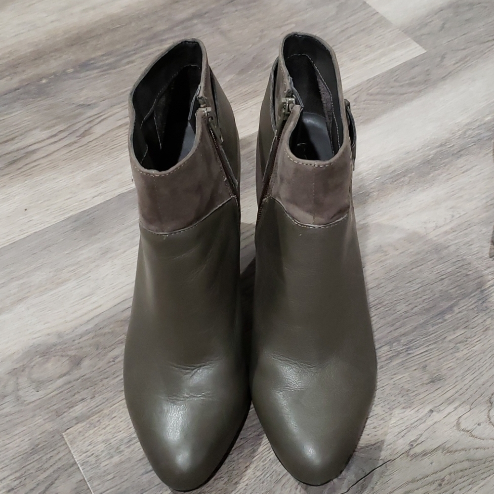 Bar III Booties